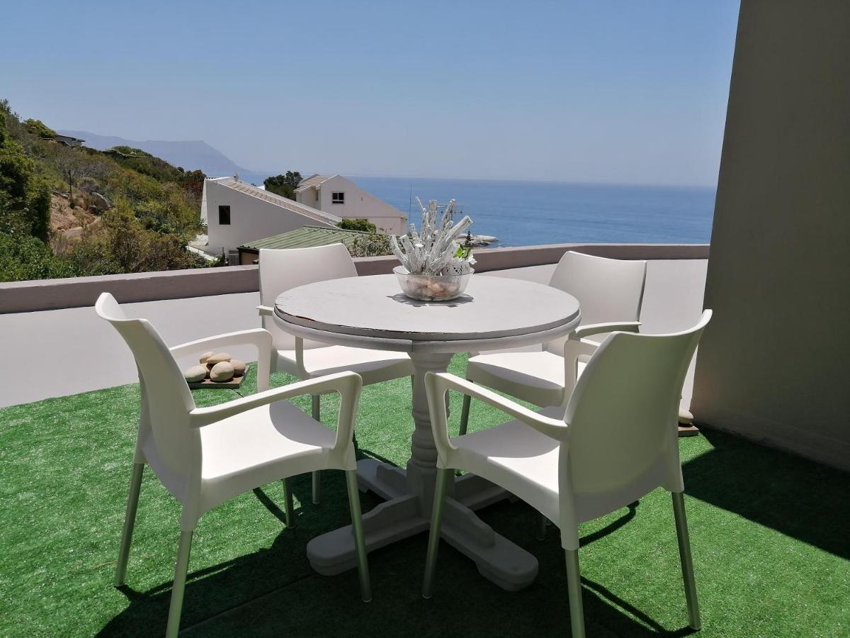 Apartamento Froggy At The Pond Simonʼs Town Exterior foto